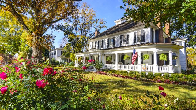 Homeowners Set to Abandon Popular Paint Colors in 2026
