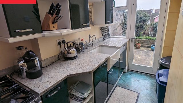 Transform Your Galley Kitchen on a Budget: A Guide for Renters