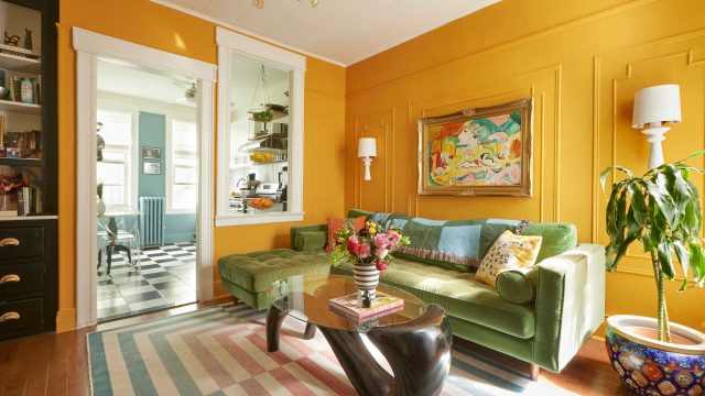 Drew Barrymore's Chair Gets a Stunning Upgrade: Limited Stock Alert!