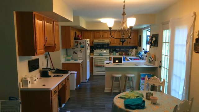 Transform Your Kitchen: Modern Makeover Ideas for a Vintage Feel