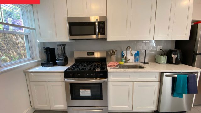 Transforming a Vintage Kitchen: Renter-Friendly Makeover Ideas