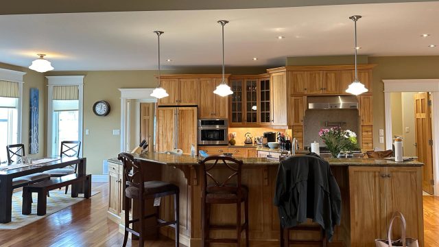 Crafting Timeless Beauty: A Modern Kitchen Revamp