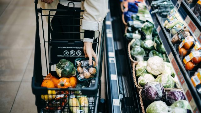 Unlocking Urban Convenience: The Essential Bag for City Dwellers