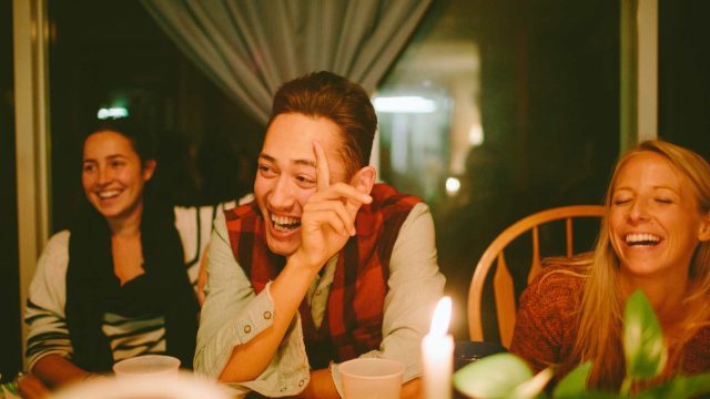 Why You Should Bring Tea Instead of Wine to Gatherings