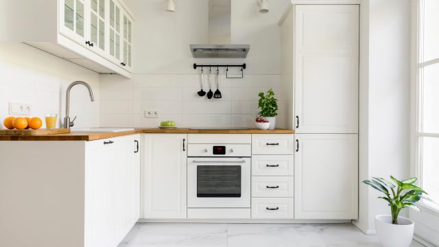 Avoid These Kitchen Trends for a Modern Home Makeover