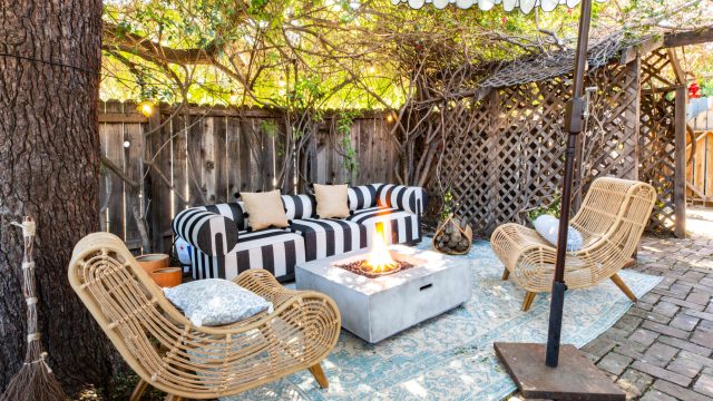 Smart Strategies for Scoring Affordable Outdoor Furniture This Fall