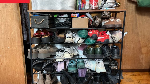 Transform Your Entryway: The Sleek Shoe Rack Solution