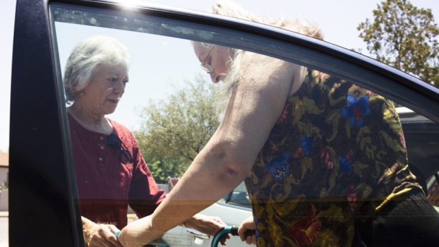 Supporting Seniors Amidst Extreme Heat: A Vital Community Response