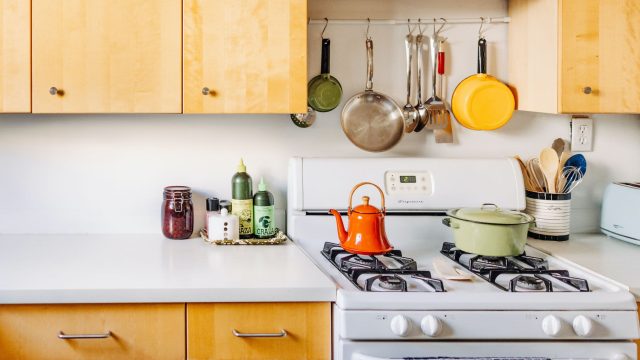 Revamp Your Kitchen Decor with Inexpensive DIY Ideas