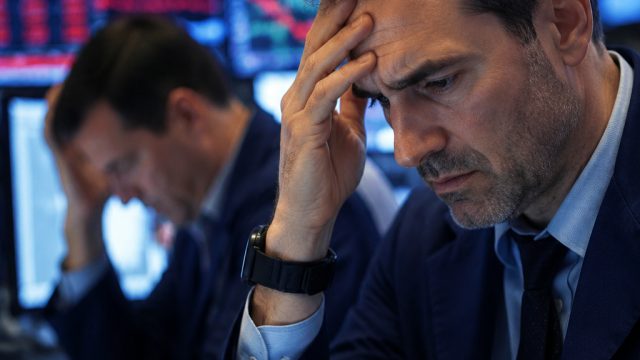 Tech Industry Turmoil: Stocks Sink Amid Chip Market Concerns | free internet poker, dewi joker, biod