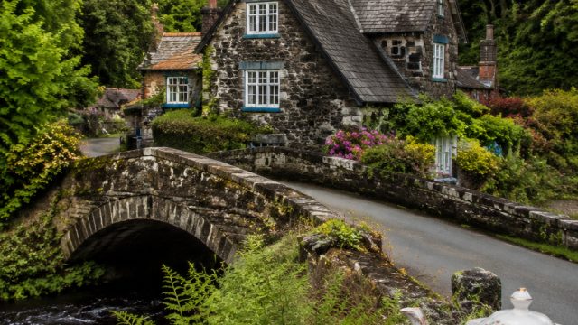 Exploring the Quirky Charms of Cheshire: A Journey Through Legends | 99 yakinqq, vtoto88, rocketpot 