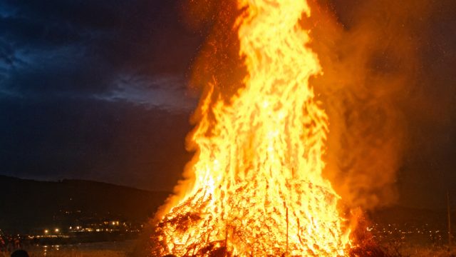 Safety Concerns Rise as Bonfires Ignite Across Donegal | aymen barkok fifa 22, nomor naik hk, taipan